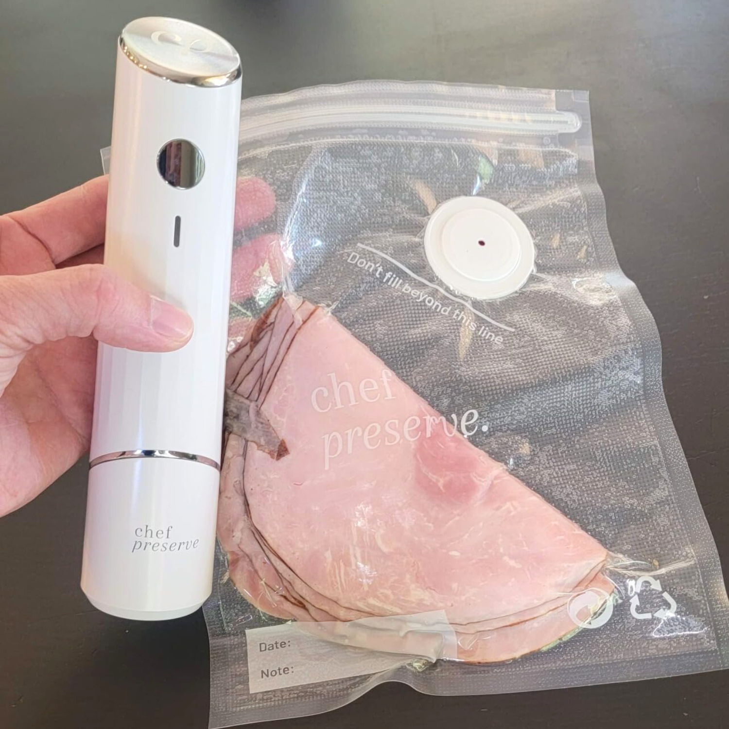Selqoris™  FreshLock Vacuum Sealer