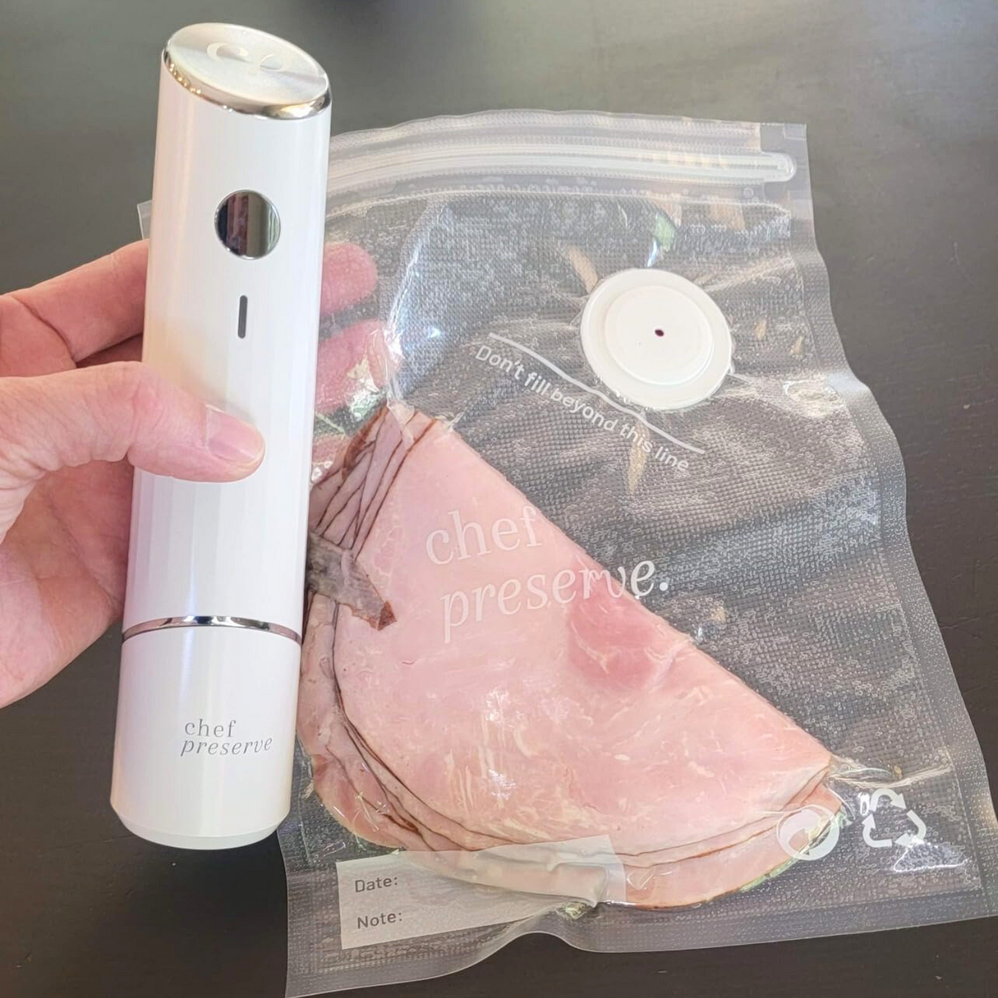 Selqoris™  FreshLock Vacuum Sealer